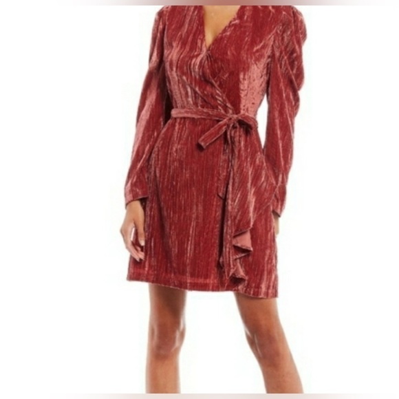 ADELYN RAE Priscilla Wrap Dress Faux Wrap Velvet Minidress - Picture 2 of 10